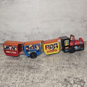 Western 8400 Express Tin ENGINE & Tin Train Cars Windup Toy Japan VINTAGE